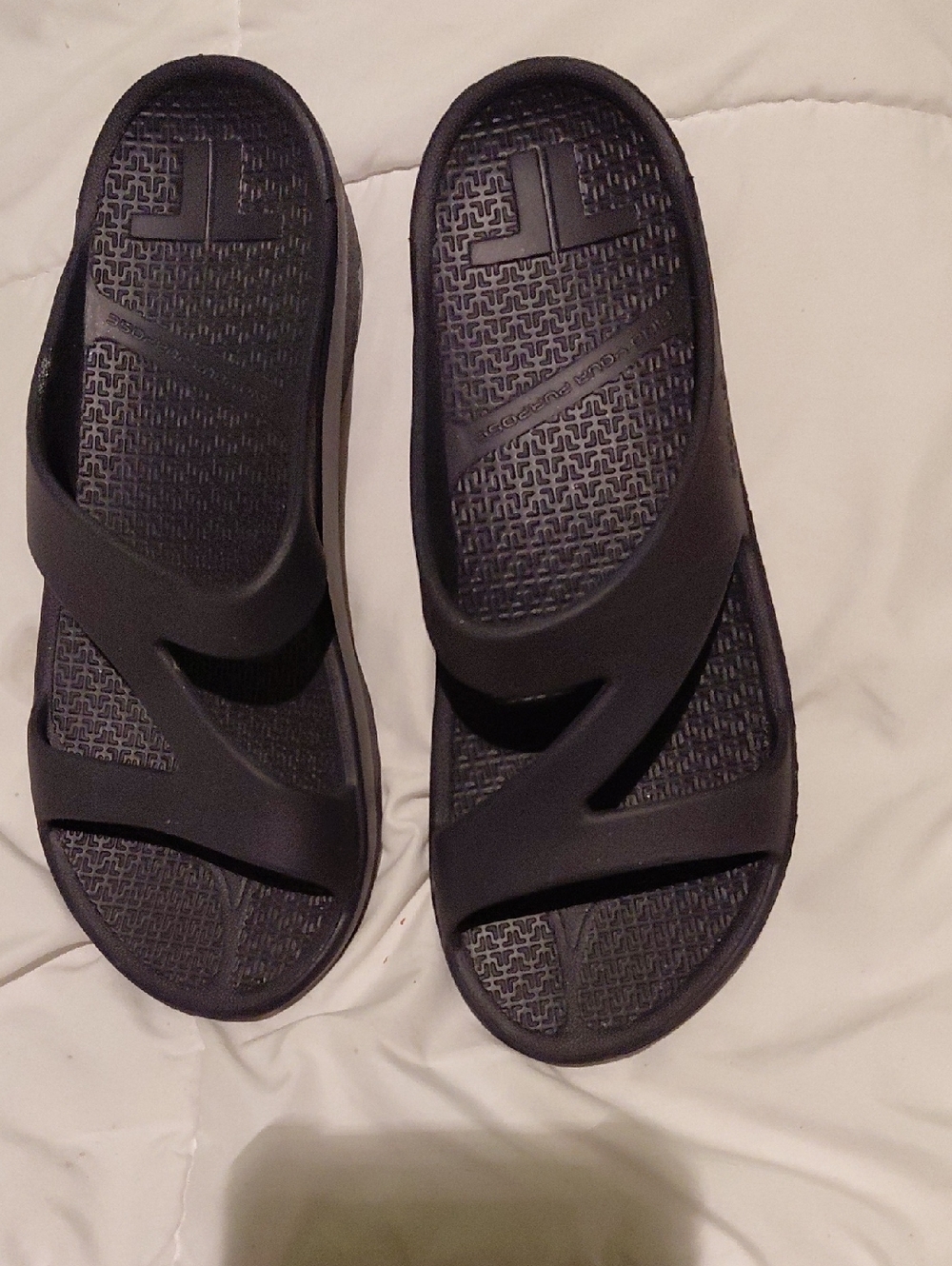 Telik Recovery Men's Black Slip-On Slide Sandals - Everyday Comfort